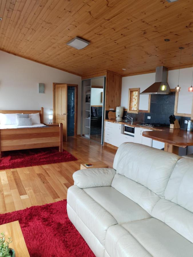 Woodbridge Hill Hideaway Villa Екстериор снимка